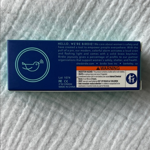 NWT/NIB • She’s Birdie - The Original Personal Safety Alarm Keychain (Aqua) - Picture 3 of 10